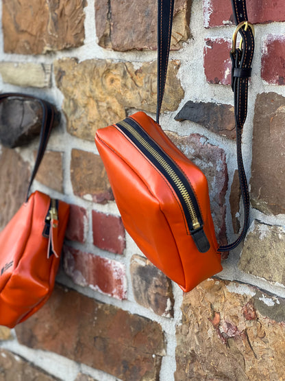 NOPS Crossbody (orange)