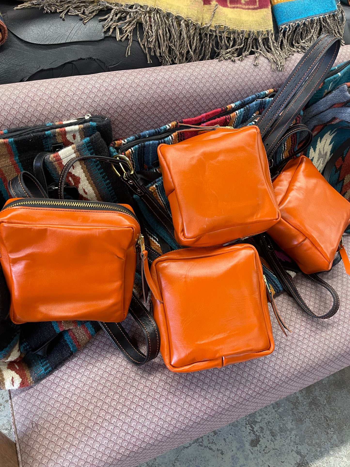 NOPS Crossbody (orange)