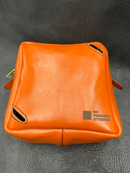 NOPS Crossbody (orange)